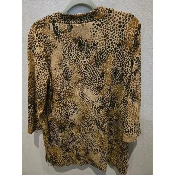 Chico's Women's Animal Print V-Neck Blouse Size 2 12/14 Multicolor - Picture 8 of 10